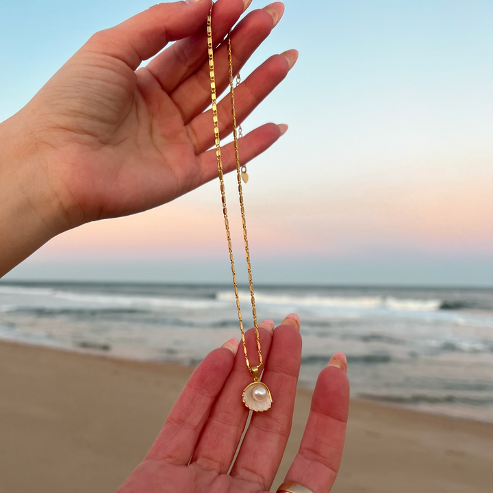 Shell Charm Necklace - Summer Collection